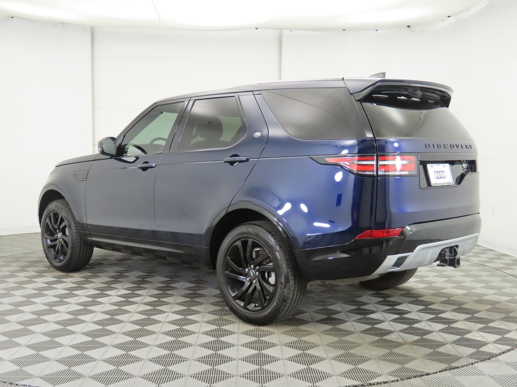 2020 Land Rover Discovery Landmark Edition 7