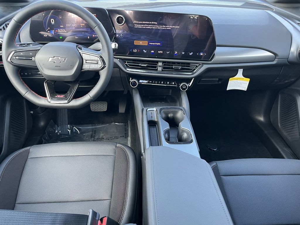 new 2025 Chevrolet Equinox EV car, priced at $34,895