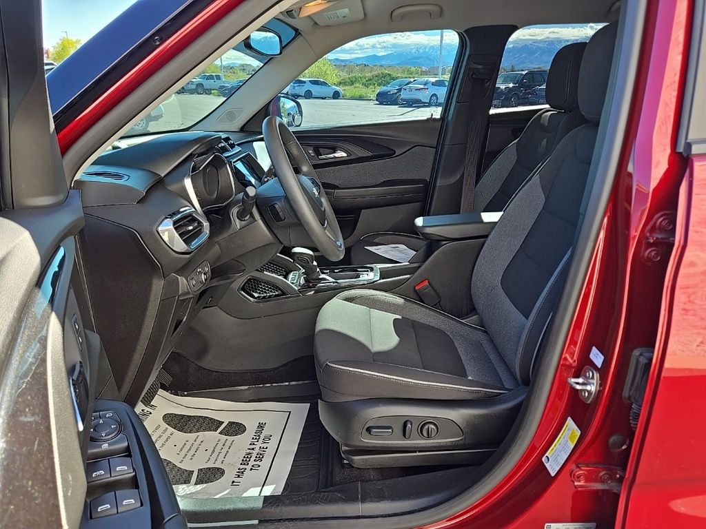 Used 2023 Red Chevrolet LT image 16