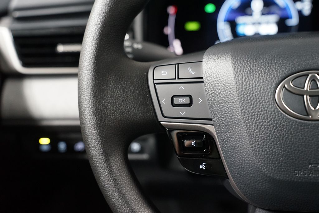 Thumbnail: 2026 Toyota Camry - 14