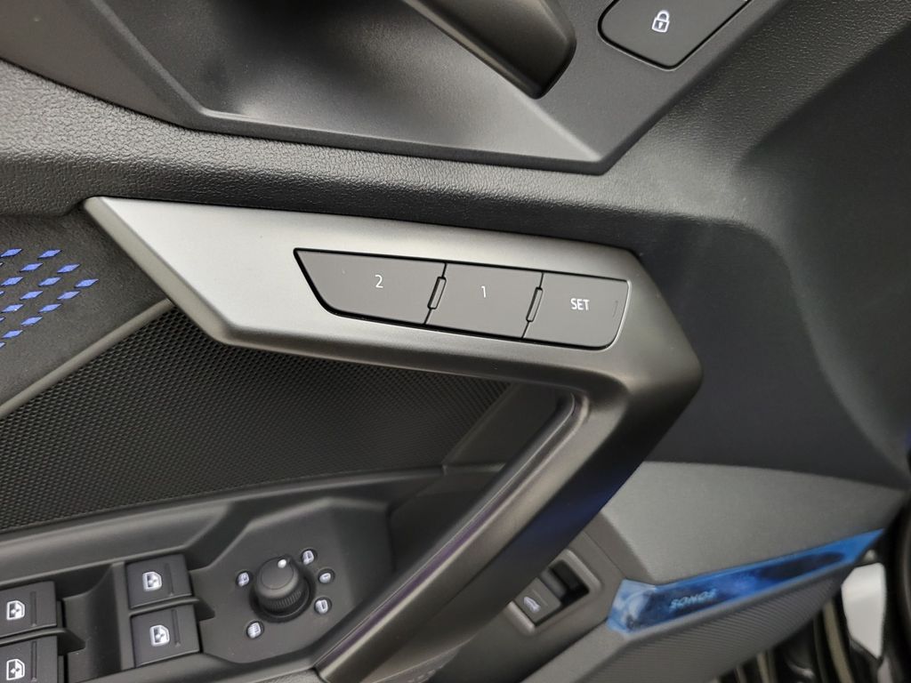 Thumbnail: 2026 Audi RS 3 - 28