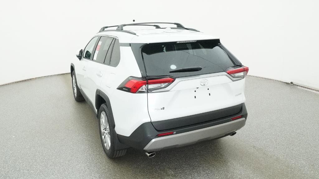 Thumbnail: 2025 Toyota RAV4 - 17