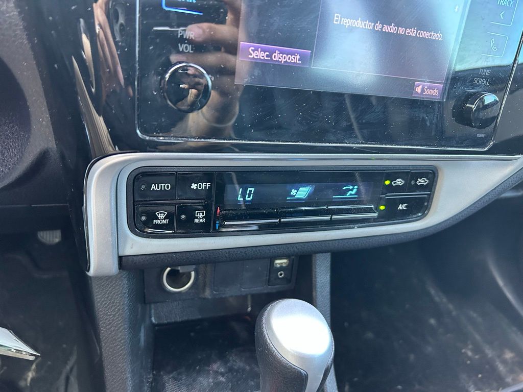 Thumbnail: 2019 Toyota Corolla - 25