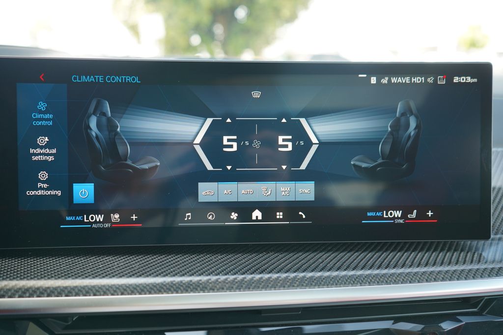 Thumbnail: 2026 BMW X6 - 17