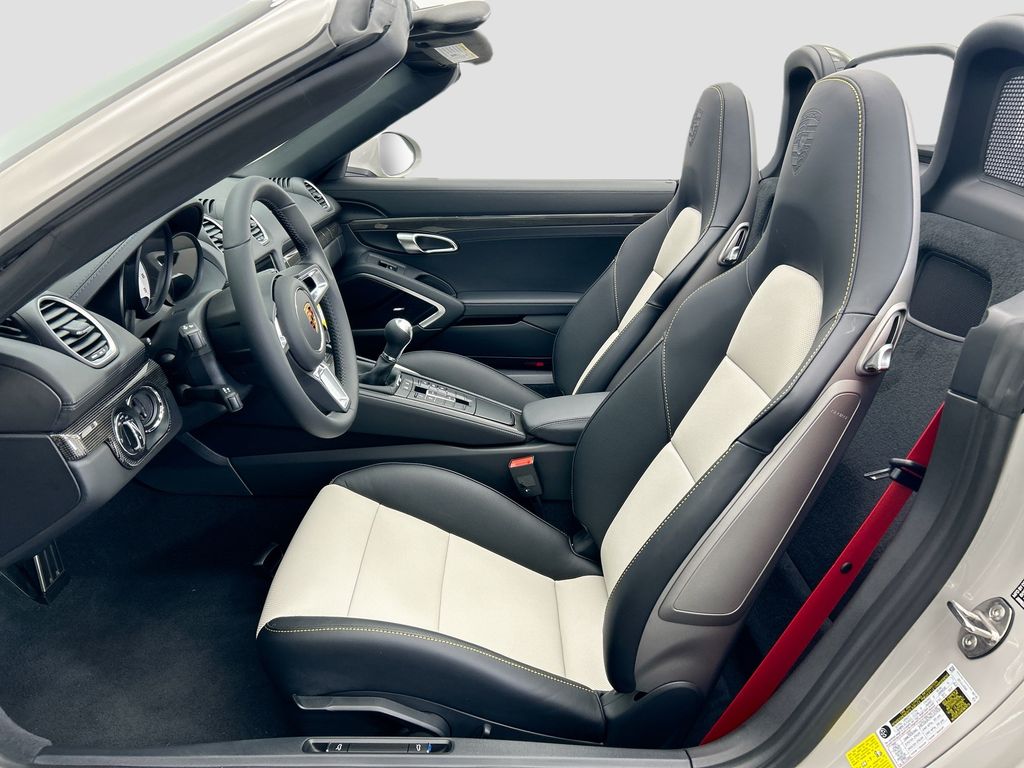 Thumbnail: 2025 Porsche 718 Boxster - 5