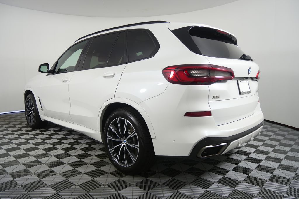 Thumbnail: 2020 BMW X5 - 5