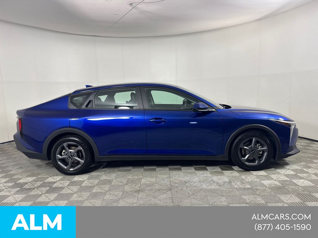 Used 2025 Blue Kia LXS image 6