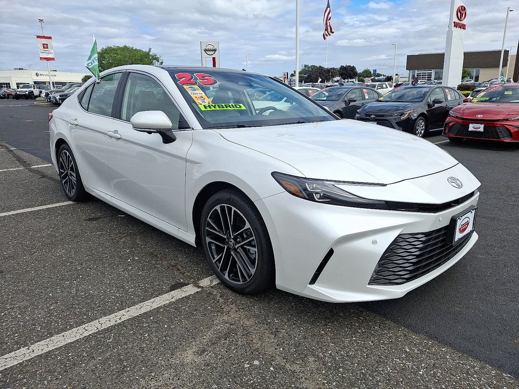 Thumbnail: 2025 Toyota Camry - 3
