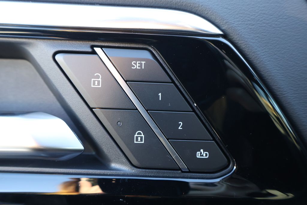 Thumbnail: 2026 Chevrolet Tahoe - 20