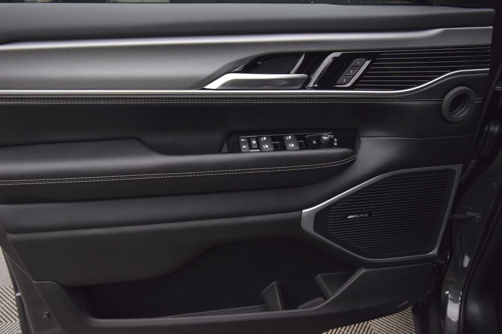 new 2026 Jeep Grand Wagoneer L car, priced at $71,236