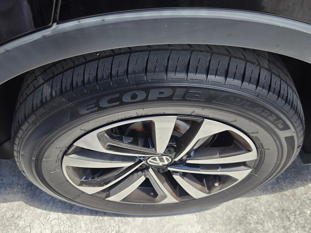 2023 Volkswagen Tiguan - $19,105