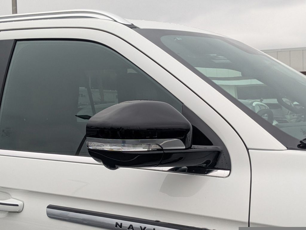 2025 Lincoln Navigator Reserve L