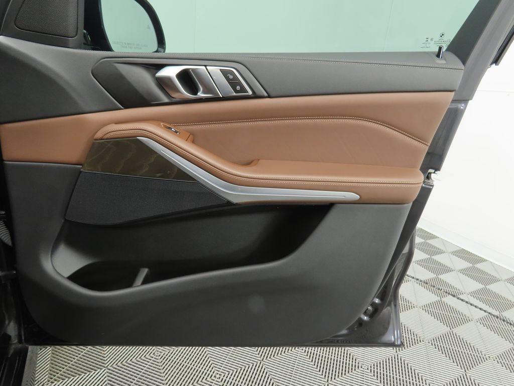 2022 BMW X5 xDrive40i 25