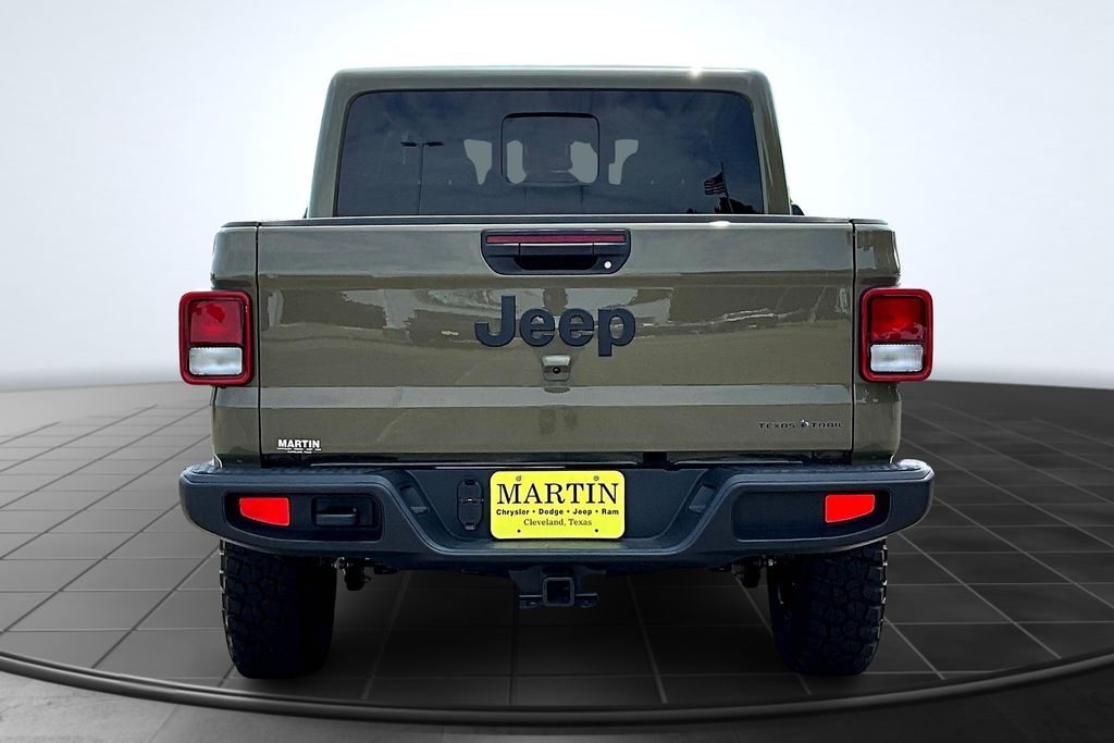 2025 Jeep Gladiator Sport Green at Texan Dodge Chrysler Jeep Ram