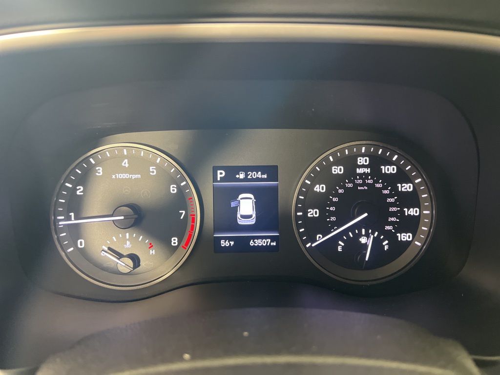 Used 2020 White Hyundai Sport image 19