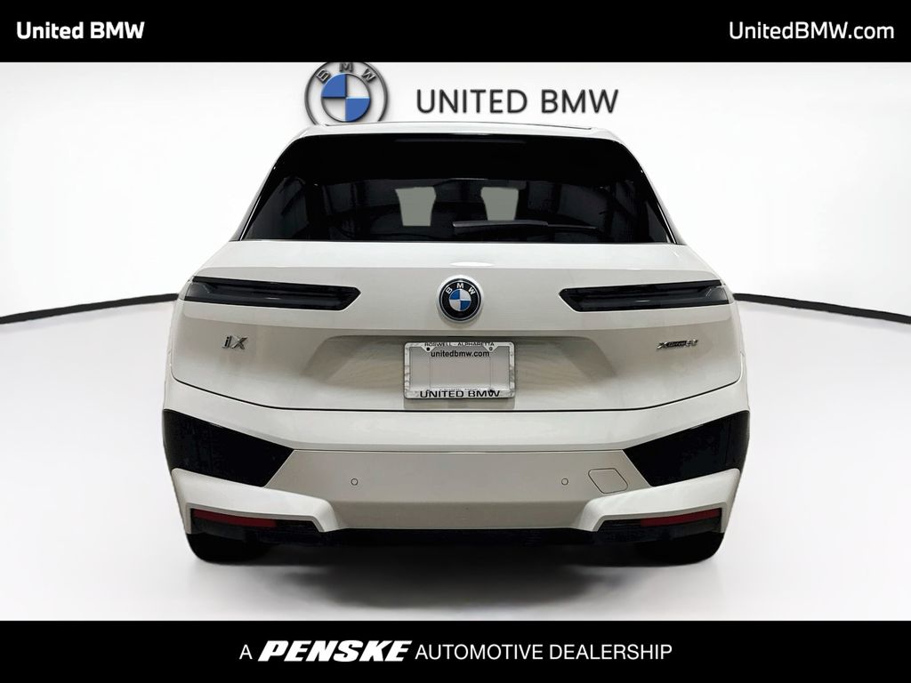 Thumbnail: 2024 BMW iX - 6