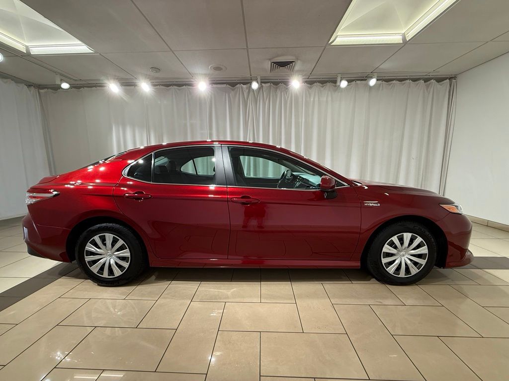 Thumbnail: 2019 Toyota Camry - 6