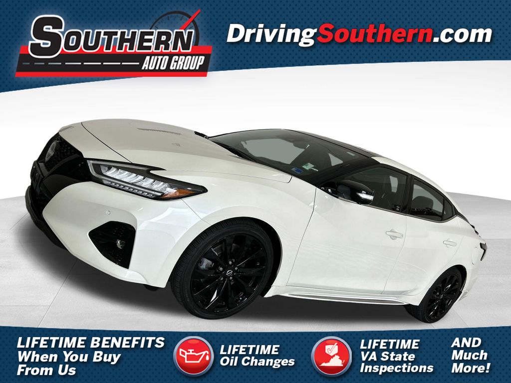 Pearl White Tricoat 2023 Nissan Maxima Sedan Front-Wheel Drive Continuously Variable Transmission
