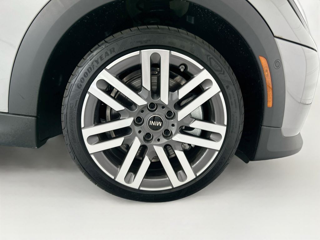 Thumbnail: 2026 MINI Cooper - 29