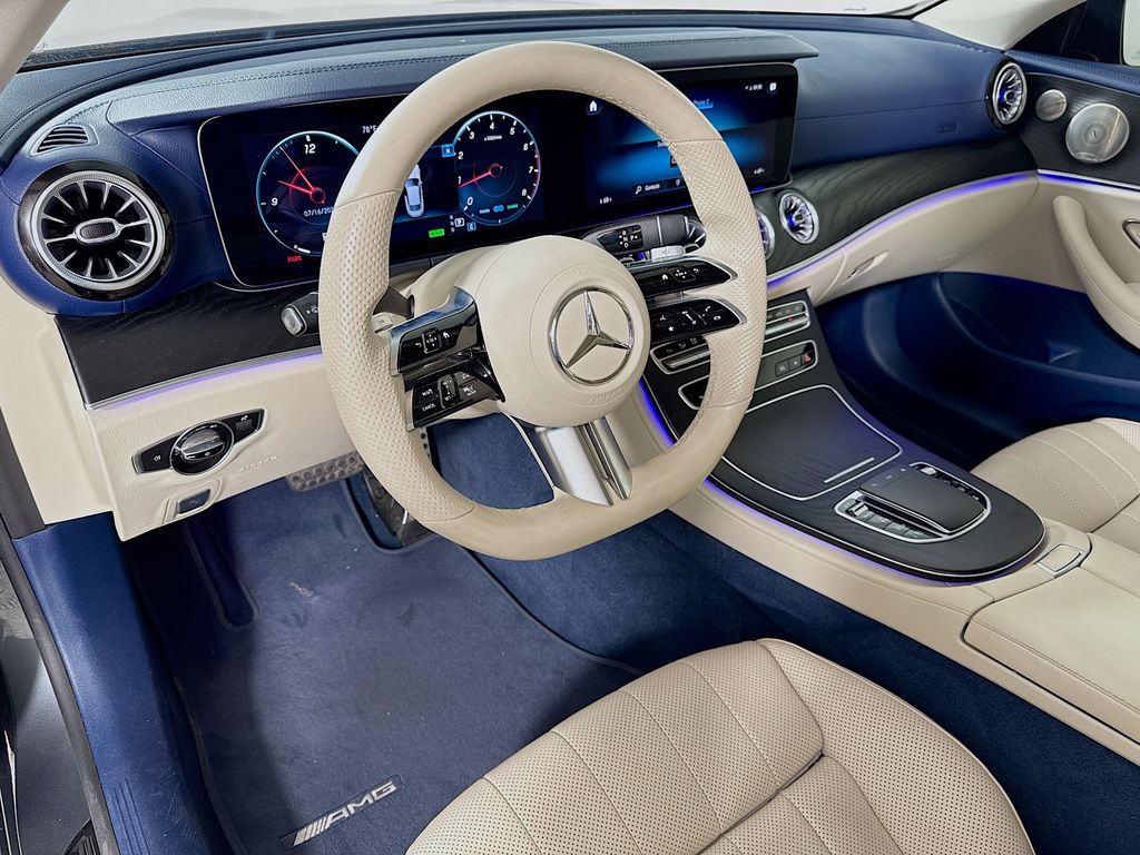 Thumbnail: 2022 Mercedes-Benz E-Class - 9