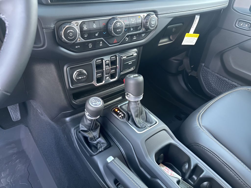 New Car 2025 Jeep Wrangler  Sahara For Sale In Austin, Texas