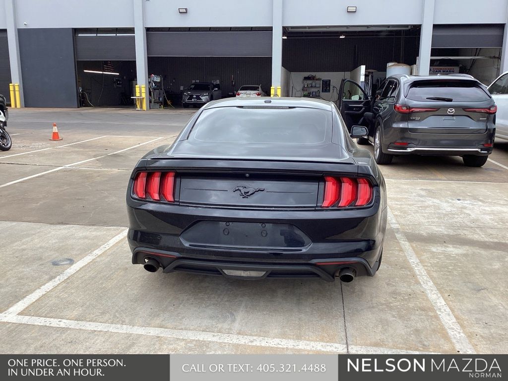 Used 2019 Black Ford EcoBoost image 7