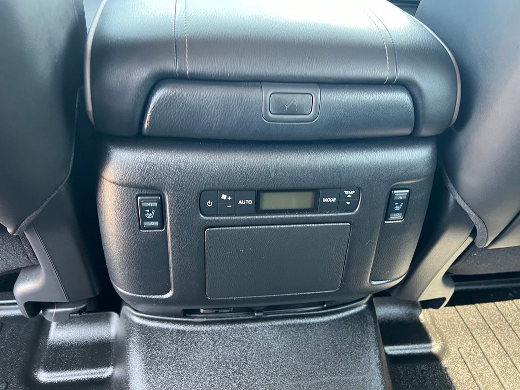 Used 2023 Nissan Armada SUV