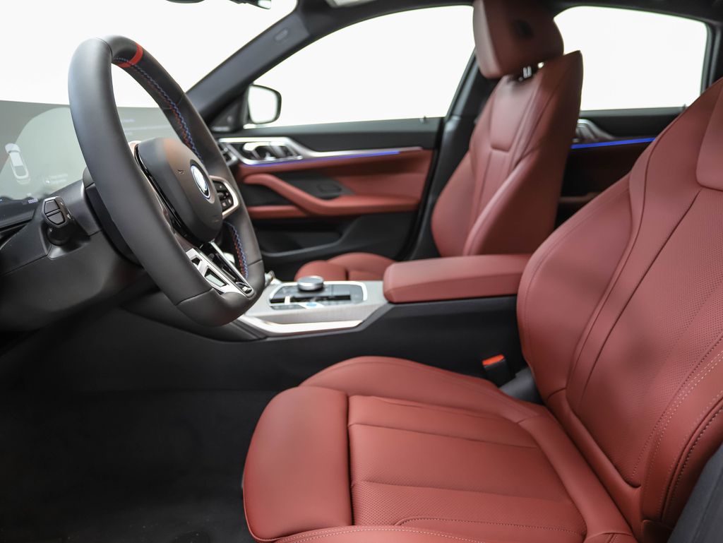 2025 BMW i4 M50 10