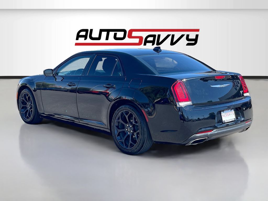 Used 2020 Black Chrysler Touring image 5