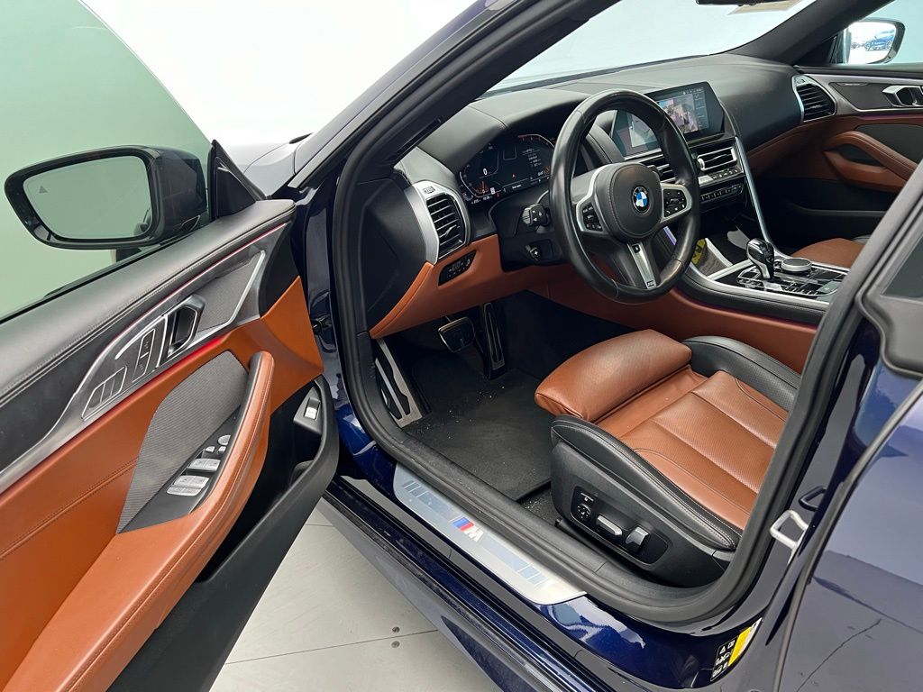 2020 BMW 8 Series  23