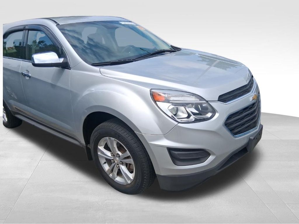 Used 2016 Silver Chevrolet LS image 18