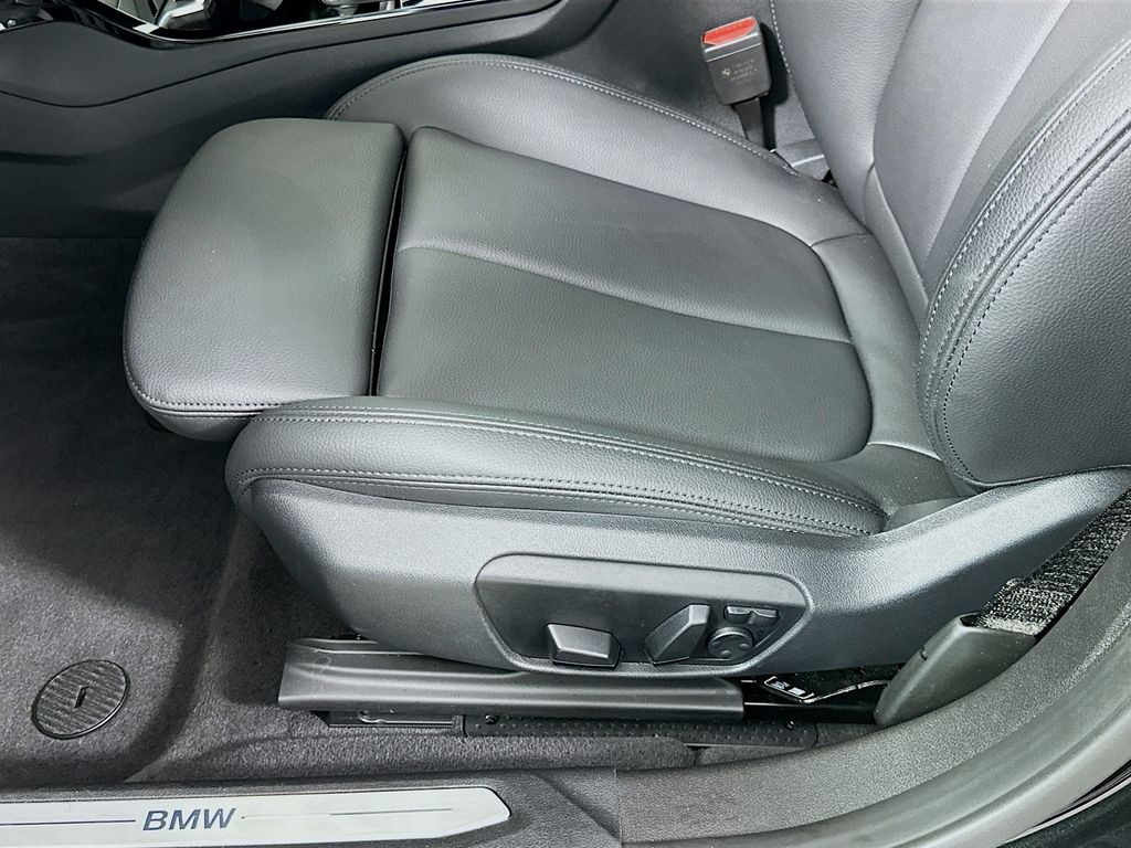 Thumbnail: 2024 BMW 2 Series - 20