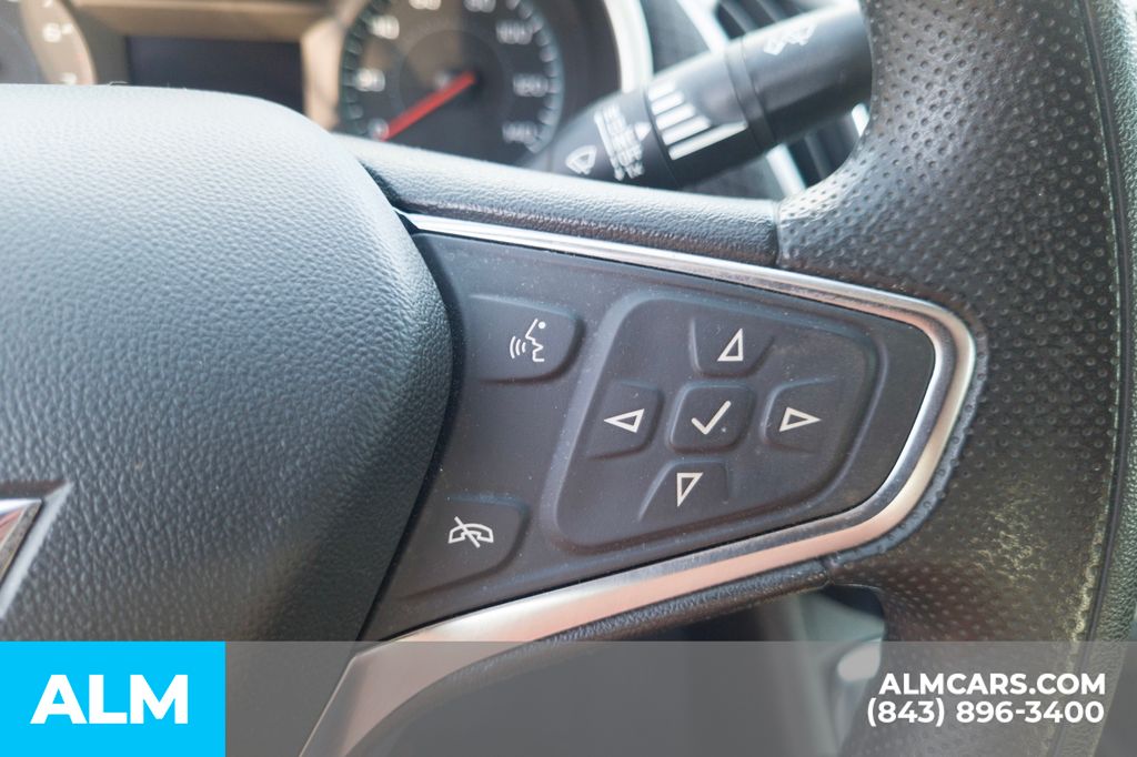Used 2024 Gray Chevrolet LT image 10