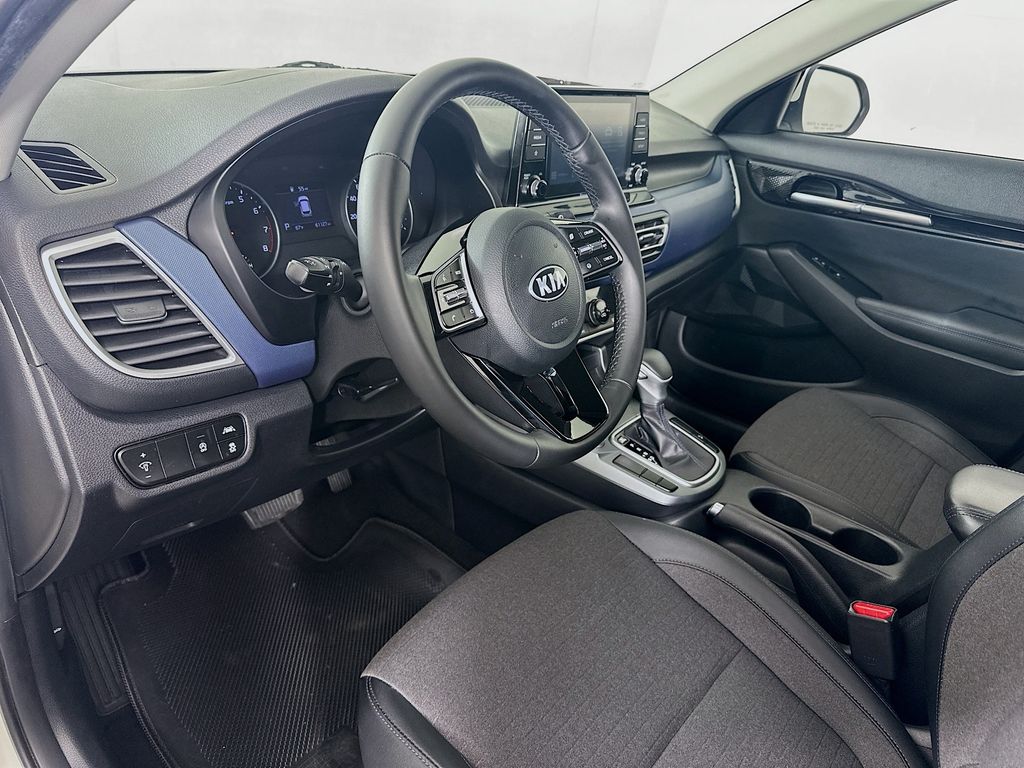 Thumbnail: 2021 Kia Seltos - 9