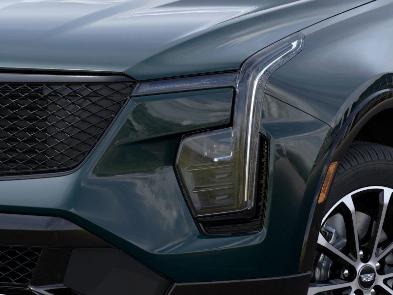 2025 Cadillac XT4 Sport 10