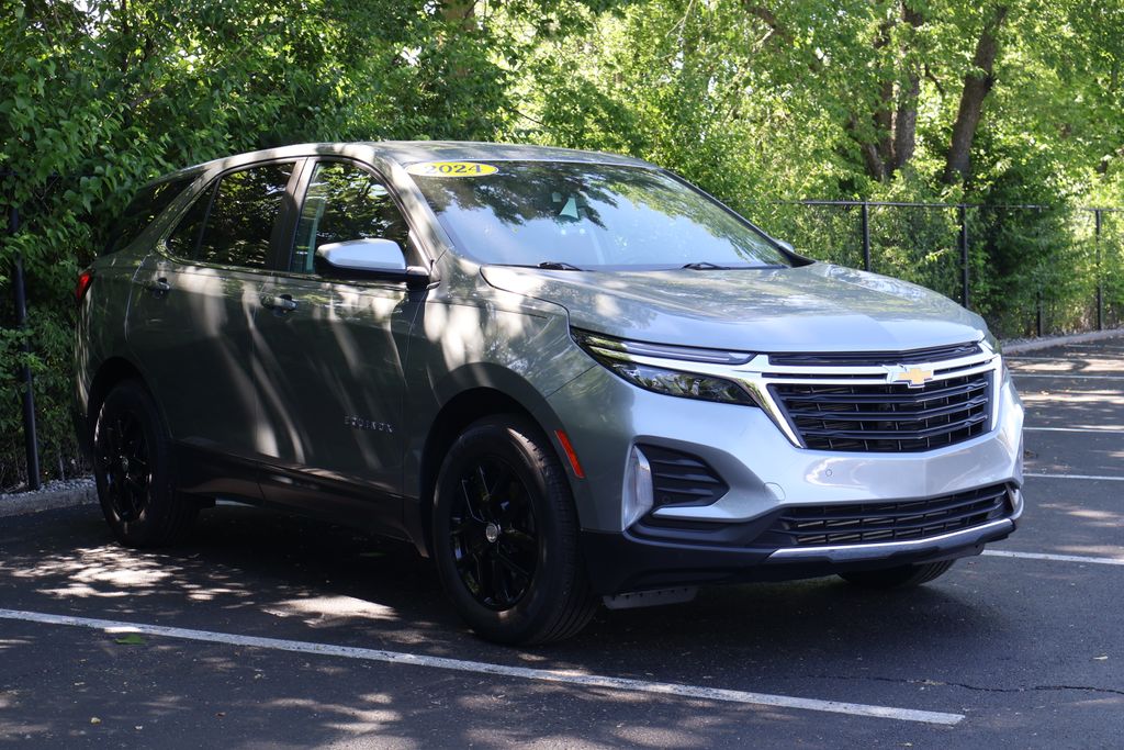 Thumbnail: 2024 Chevrolet Equinox - 10
