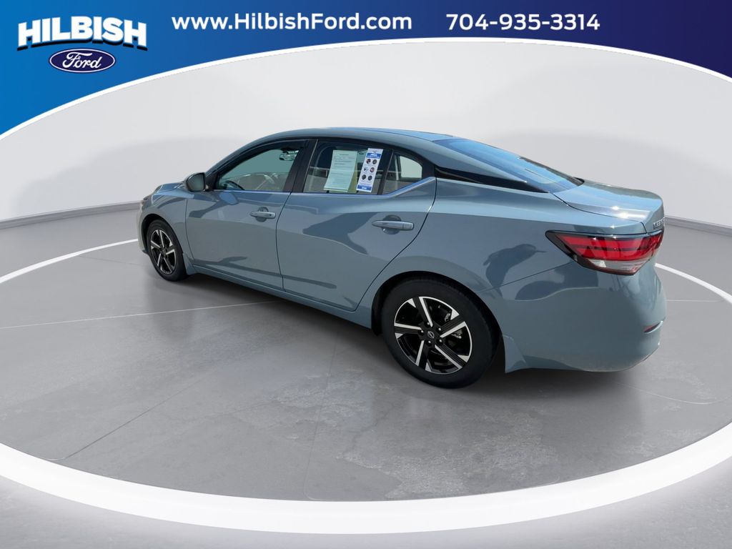 Used 2025 Atlantic Gray M Nissan SV image 6