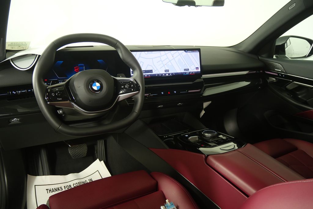Thumbnail: 2025 BMW 5 Series - 18