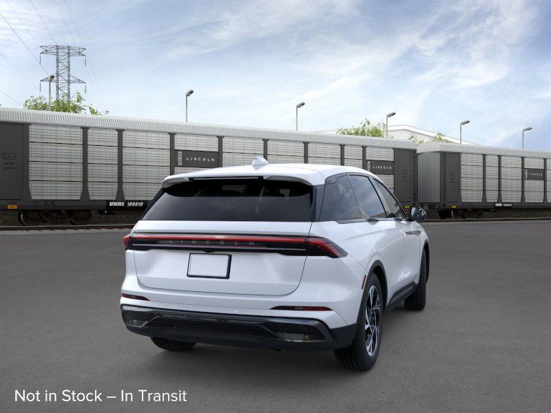 Thumbnail: 2026 Lincoln Nautilus - 8