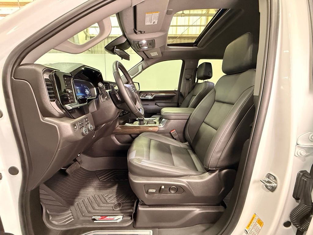 2024 Chevrolet Silverado 1500 LT Trail Boss