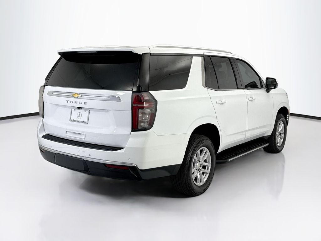 Thumbnail: 2024 Chevrolet Tahoe - 5