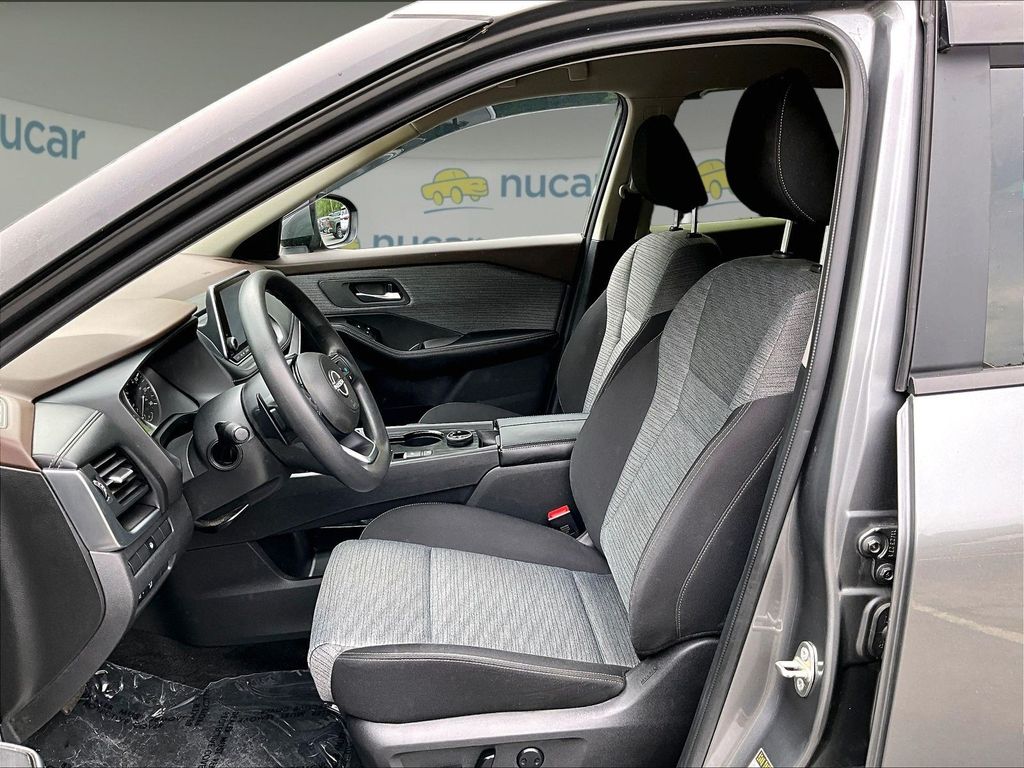 2023 Nissan Rogue — photo 12