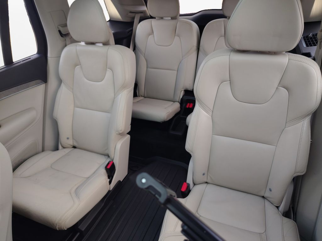 Used Car 2022 Volvo Xc90 Recharge Plug-in Hybrid  T8 Inscription 6 Passenger For Sale Under $35,000 In Austin, Texas