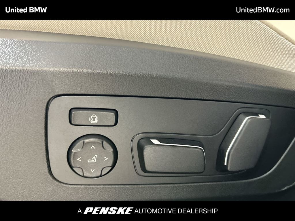 Thumbnail: 2026 BMW X3 - 12
