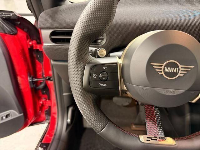Thumbnail: 2026 MINI Cooper - 13