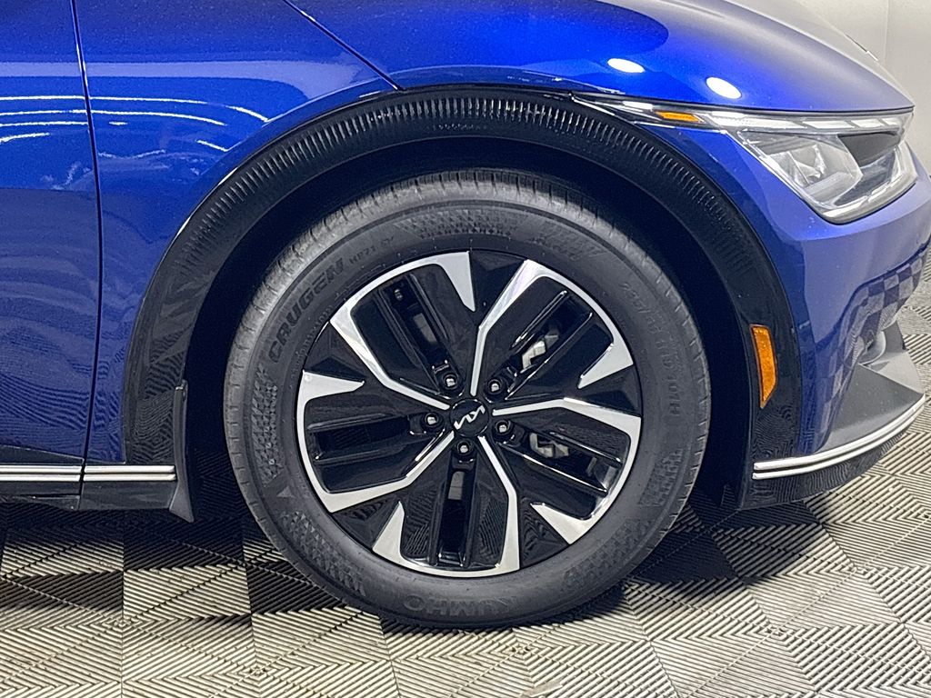 2022 Kia EV6 Wind