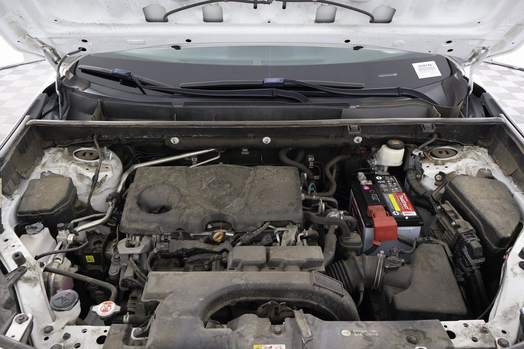 Thumbnail: 2019 Toyota RAV4 - 15