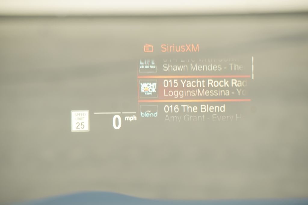 Thumbnail: 2026 BMW 8 Series - 8