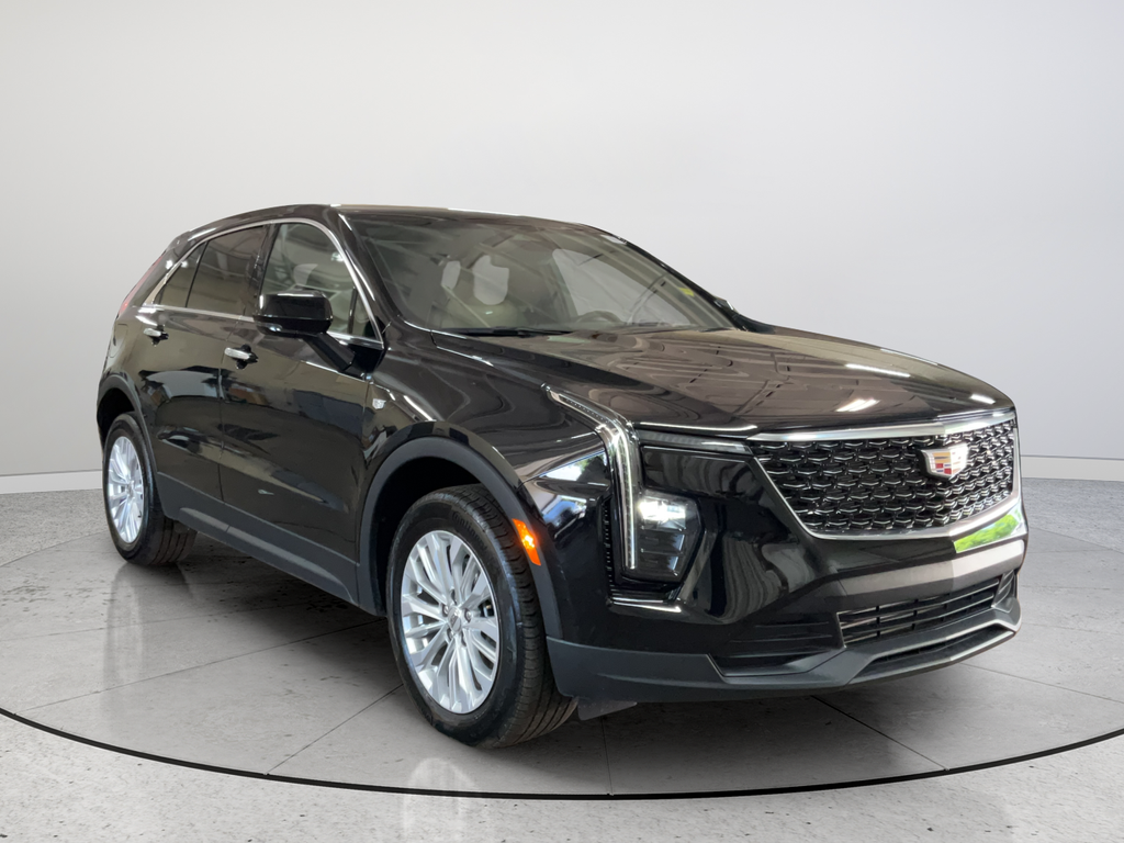 Stellar Black Metallic 2024 Cadillac XT4 SUV / Crossover Front-Wheel Drive 9-Speed Automatic