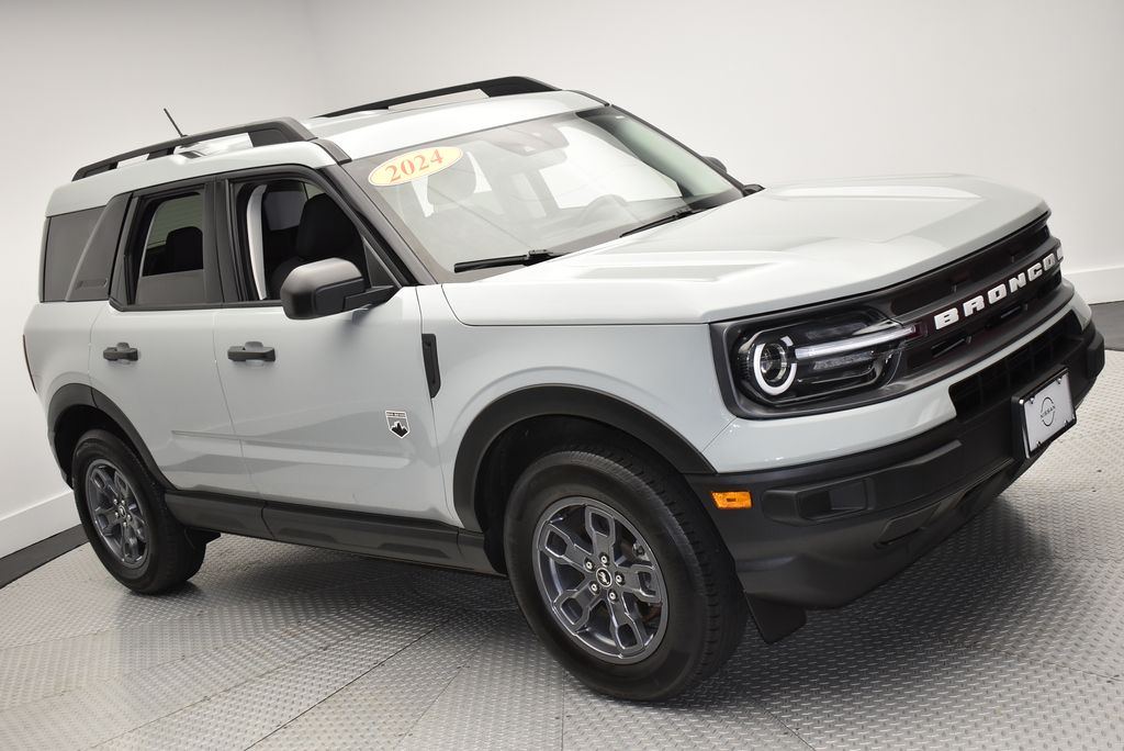 Thumbnail: 2024 Ford Bronco Sport - 3